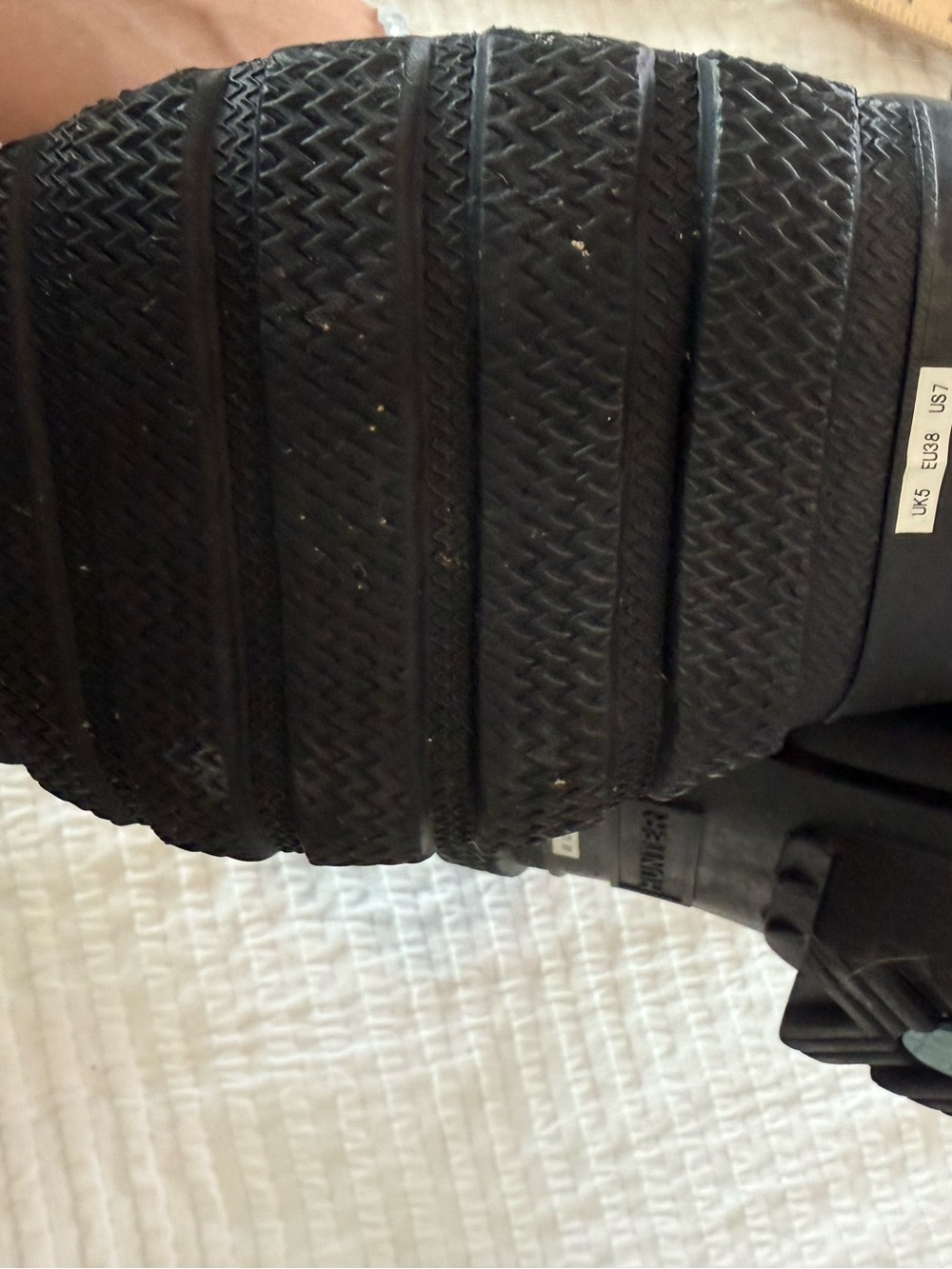 Hunter Black Tall Rain Boots EUC 1019 - Picture 7 of 12